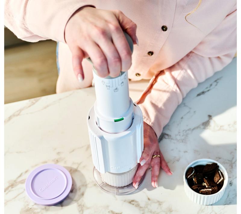 FastFreeze Frozen Treat Maker